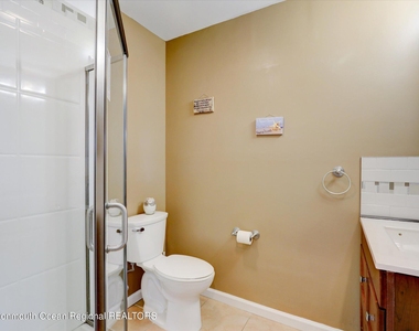 120a Randall Avenue - Photo Thumbnail 24