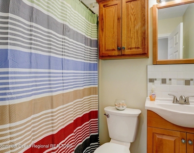 120a Randall Avenue - Photo Thumbnail 17