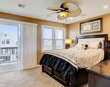 120a Randall Avenue - Photo Thumbnail 21