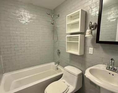 70 Halsey Street - Photo Thumbnail 10