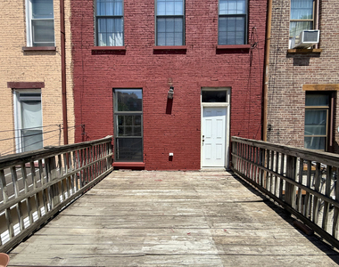 70 Halsey Street - Photo Thumbnail 9