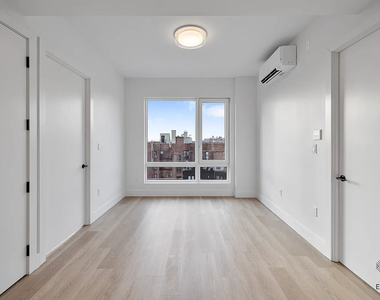 80 linden blvd - Photo Thumbnail 4