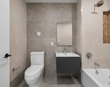 80 linden blvd - Photo Thumbnail 10