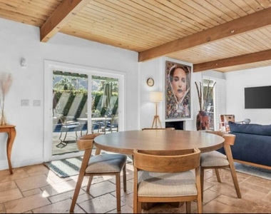 817 N Via Monte Vista - Photo Thumbnail 36