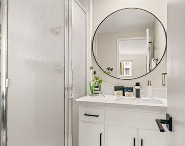 457 Coast Boulevard - Photo Thumbnail 23