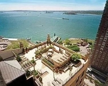 17 Battery Place - Photo Thumbnail 5