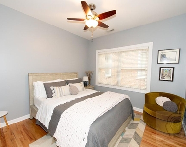 4863 North Winthrop Avenue - Photo Thumbnail 11