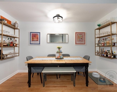 4863 North Winthrop Avenue - Photo Thumbnail 7