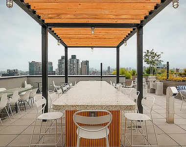 276 Grand Concourse - Photo Thumbnail 9