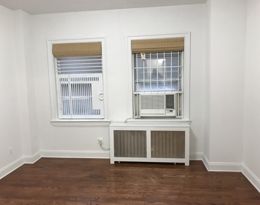 160 east 39st - Photo Thumbnail 0