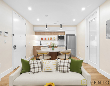 30 Richardson Street - Photo Thumbnail 0