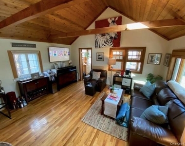 151 Ocean Road - Photo Thumbnail 4