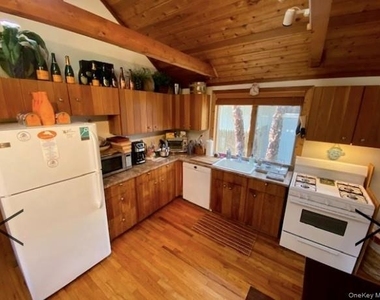 151 Ocean Road - Photo Thumbnail 9