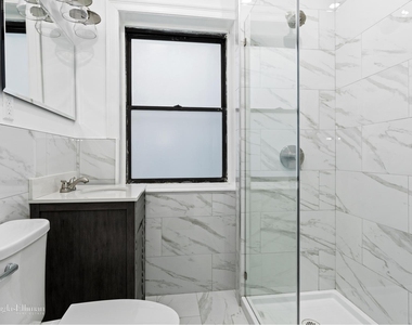 453 W 140th St - Photo Thumbnail 3