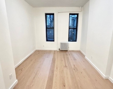 248 E 90th Street - Photo Thumbnail 1