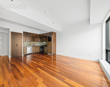 150 Myrtle Avenue - Photo Thumbnail 5