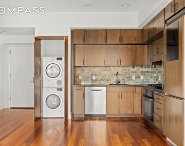 150 Myrtle Avenue - Photo Thumbnail 0