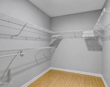 529 Casa Sevilla Avenue - Photo Thumbnail 5
