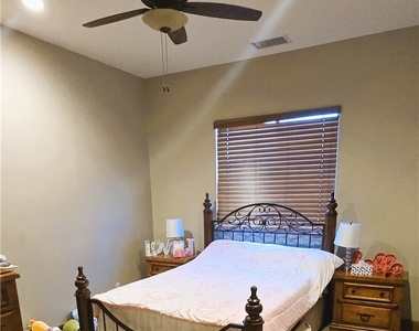 10750 Union Street - Photo Thumbnail 22