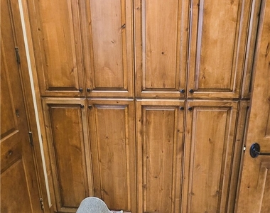 10750 Union Street - Photo Thumbnail 28
