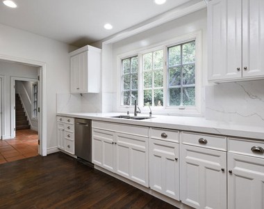 3254 Oakdell Road - Photo Thumbnail 23