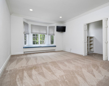 3254 Oakdell Road - Photo Thumbnail 32