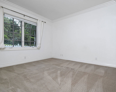 3254 Oakdell Road - Photo Thumbnail 30