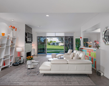 120 Eastlake Drive - Photo Thumbnail 3