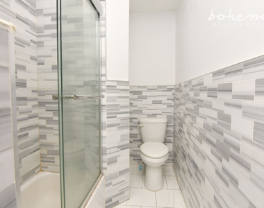 953 Columbus Avenue - Photo Thumbnail 2