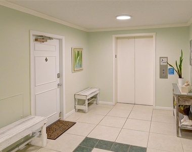 1380 Gulf Boulevard - Photo Thumbnail 7