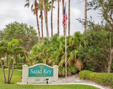 1380 Gulf Boulevard - Photo Thumbnail 6