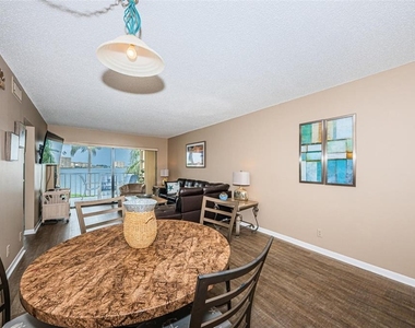 6322 Palma Del Mar Boulevard S - Photo Thumbnail 10