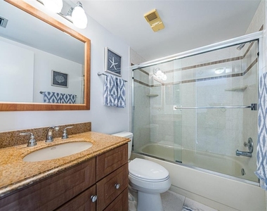 6322 Palma Del Mar Boulevard S - Photo Thumbnail 13