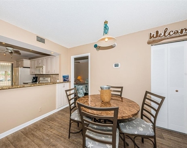6322 Palma Del Mar Boulevard S - Photo Thumbnail 9