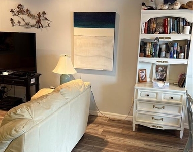 14531 Walsingham Road - Photo Thumbnail 12