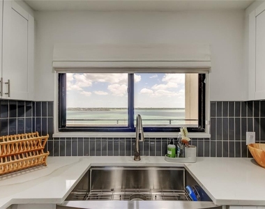 1290 Gulf Boulevard - Photo Thumbnail 10