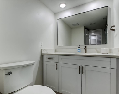 1290 Gulf Boulevard - Photo Thumbnail 37