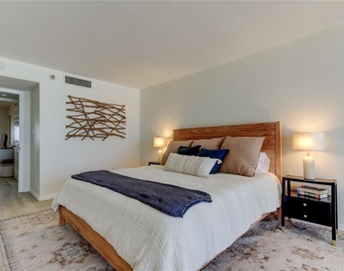 1290 Gulf Boulevard - Photo Thumbnail 24