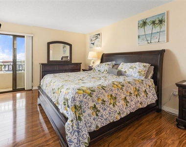 830 S Gulfview Boulevard - Photo Thumbnail 20