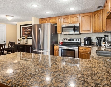 830 S Gulfview Boulevard - Photo Thumbnail 12