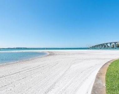 830 S Gulfview Boulevard - Photo Thumbnail 1