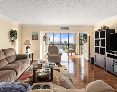 830 S Gulfview Boulevard - Photo Thumbnail 15