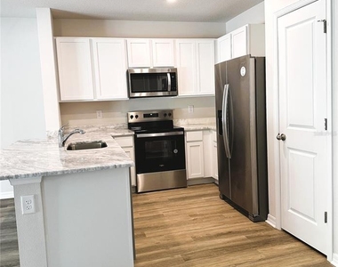 4649 Pleasant Avenue - Photo Thumbnail 13