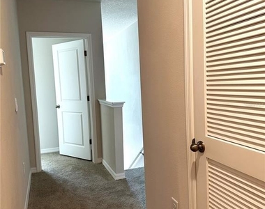 4649 Pleasant Avenue - Photo Thumbnail 35