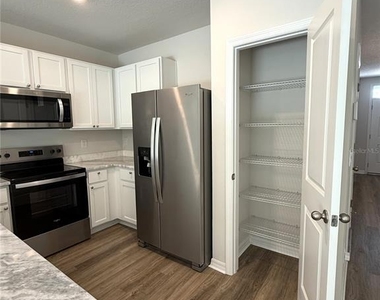 4649 Pleasant Avenue - Photo Thumbnail 22