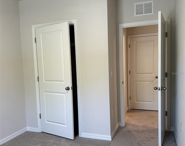 4649 Pleasant Avenue - Photo Thumbnail 37