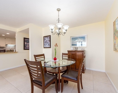 675 S Gulfview Boulevard - Photo Thumbnail 13