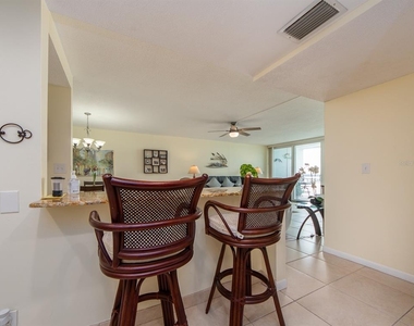 675 S Gulfview Boulevard - Photo Thumbnail 12