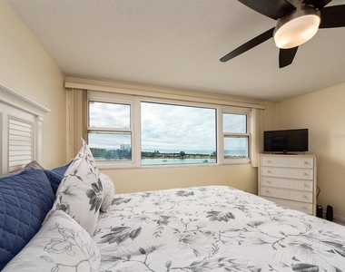 675 S Gulfview Boulevard - Photo Thumbnail 21