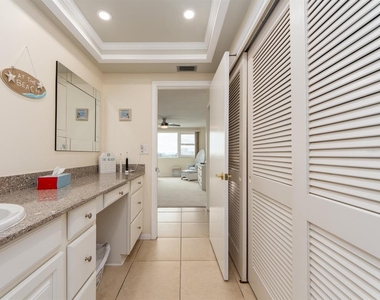 675 S Gulfview Boulevard - Photo Thumbnail 19